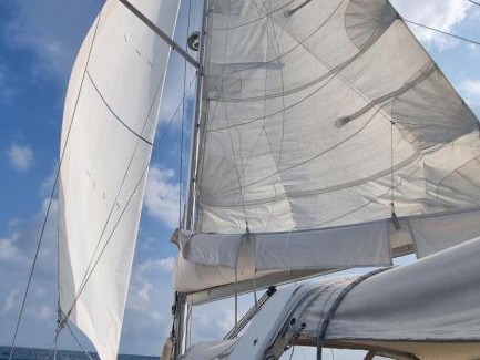 Bandar Puchong Jaya Alquiler De Eote | Sailboat Overnight
