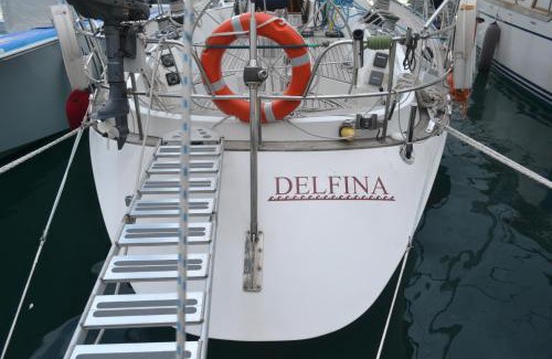 Genoa Alquiler De Eote | sailing Delfina