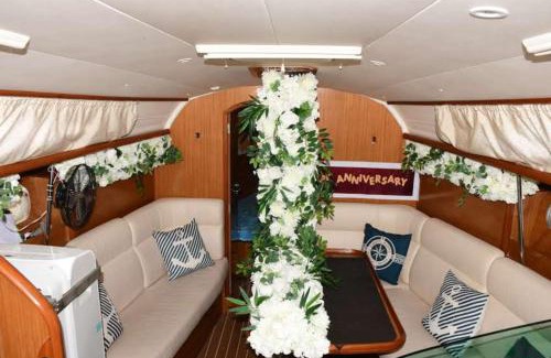 Wellington Pier Alquiler De Eote | Sailing on Luxury Yacht