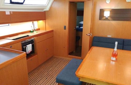Varna Alquiler De Eote | Sailing Yacht Queen Eliza