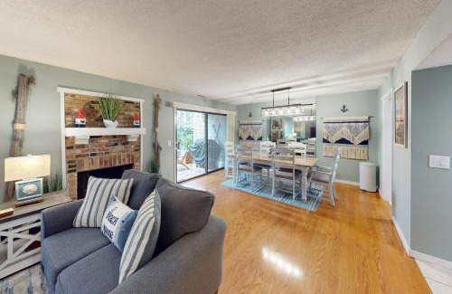 Shipyard Plantation Apartamento | Sailmaster Common 18
