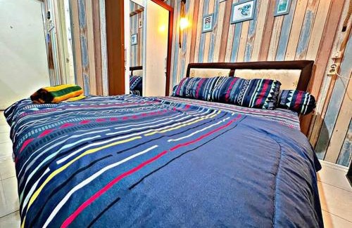 Pluit Apartamento | Sailor Studio 1BR + Fast Wifi+ Netflix at Greenbay Pluit