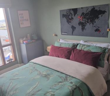 Belfast Casa | Sailortown Stays - 4 Star Luxury Apartment