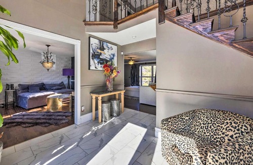 St. Charles Casa | Saint Charles House Near Historic Downtown!