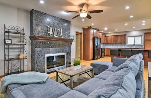 Algonac Casa | Saint Clair River front Retreat With 6 Beds - Enjoy Fishing-Kayak-Relax