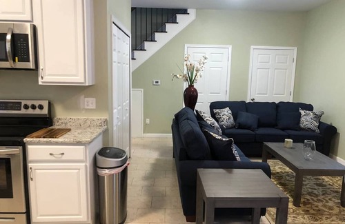 Pearl Beach Apartamento | Saint Clair River Two Bedroom apt private entrance New Construction