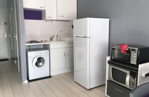 Saint-Georges-de-Didonne Apartamento | Saint Georges de Didonne - STUDIO CABINE - résidence boisée - PROCHE CENTRE