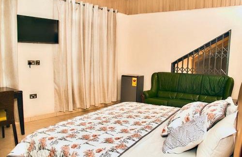 Tema Hotel | Saint GEORGES HOTEL AND EVENTS CENTER