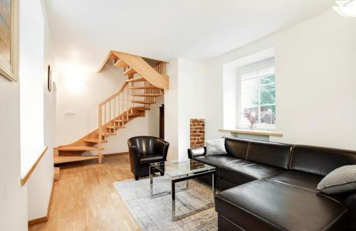 Old Town Apartamento | Saint John Two Bedroom Cottage by Reside Baltic