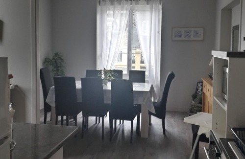 Parame Cabaña | Saint-Malo Gîte 3-7 people, walking distance to the beach and shops, 3 bedrooms wifi parking