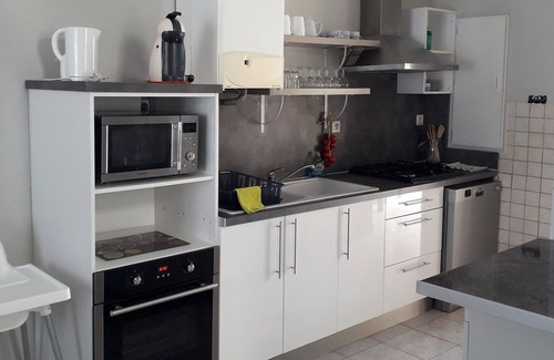 Parame Cabaña | Saint-Malo Gîte 3-7 people, walking distance to the beach and shops, 3 bedrooms wifi parking