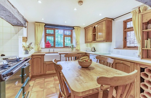 Old Cleeve Cabaña | SAINT PANCRAS CHAPEL, pet friendly, with open fire in Williton