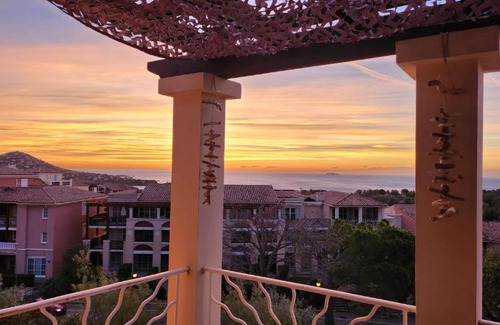 Agay Apartamento | Saint-Raphael- Vue mer et Massif de l'Esterel