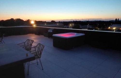 St.-Remy-de-Provence Apartamento | Saint Remy de Provence Roof top avec jacuzzi