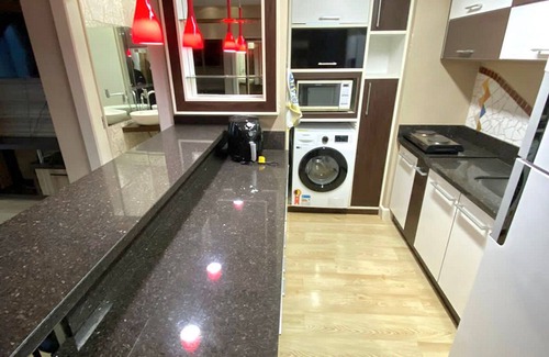 Czerniewicz Condominio | Saint Sebastian Flat 612 - Até 4 pessoas com hidro no centro