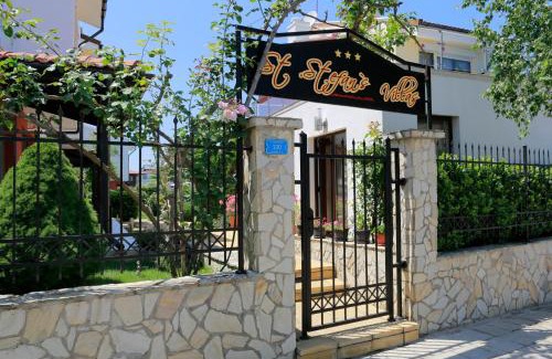 Budjaka Villa | Saint Stefan Villas