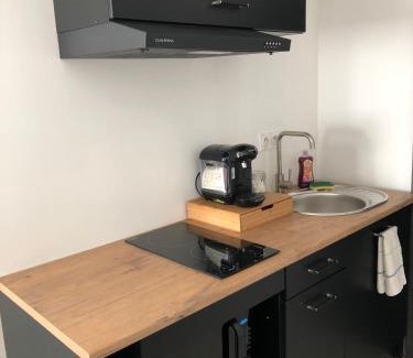 Republique Apartamento | Sainte Cécile 6/Studio Elégant et Central