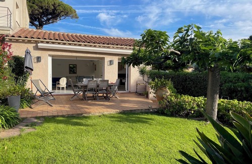 La Nartelle Casa | Sainte maxime nice house 250m from la nartelle beach .clim wifi
