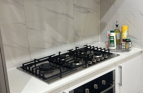 Marsden Park Casa | SairParadise luxuries and affordable stay for all family, groups and couples .