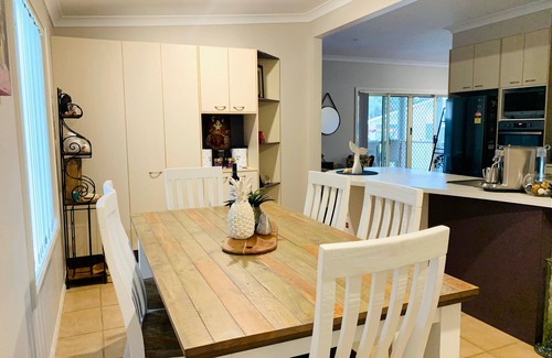 Tuncurry Casa | Sakari's Sanctuary - Tuncurry NSW Pet Friendly house
