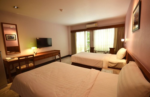 Chiang Mai Hotel | Sakorn Residence and Hotel