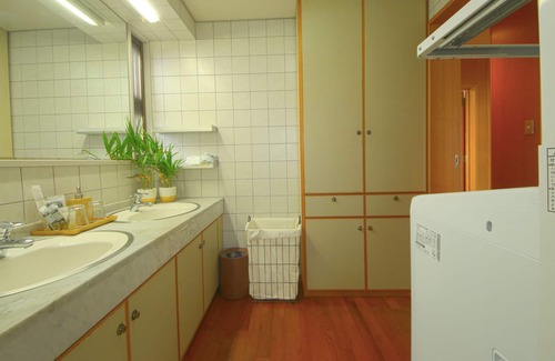 Ginowan Apartamento | Sakuraya Convention City