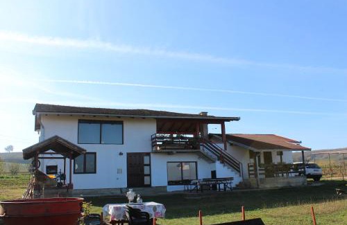 Petrovaradin Casa | Salaš Belo Brdo