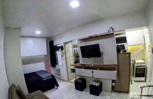 Ponta da Praia Apartamento | Sala living em prédio Familiar na Av da Praia