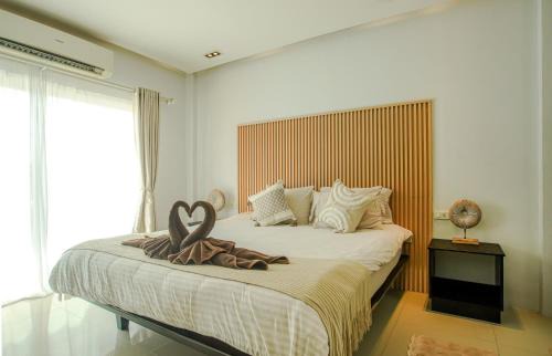 Thong Sala Apartamento | Sala Loft - Spacious King Bed - 4K SmartTV