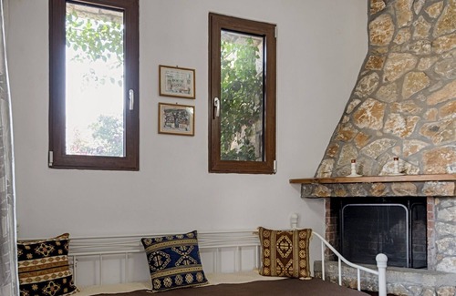 Kamiros Villa | Lemon Tree Villa -Salakos Villas