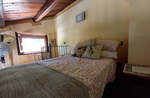Montelirossi Apartamento | Charming 2 Double Bed Apartment in Spoleto