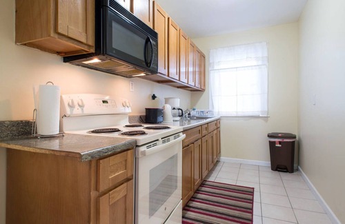 Salem Apartamento | Salem Spacious First Floor 3-4BR!