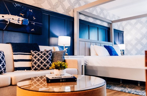 Salem Hotel | Salem Waterfront Hotel & Suites