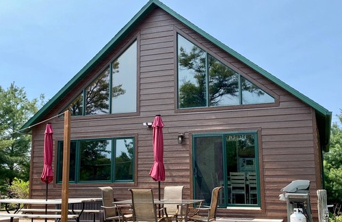 New Auburn Cabina | Salisbury Lake Retreat