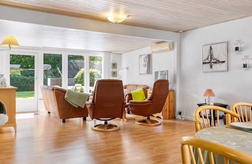 Egense Casa | "Sallie" - 500m to the inlet by Interhome