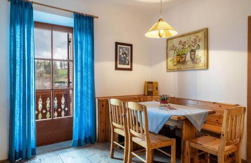 Collalbo Apartamento | Sallrain Hof Apartment 1