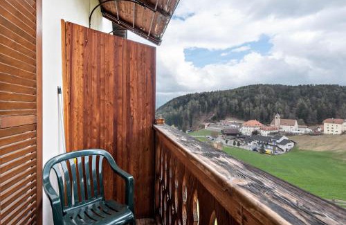 Collalbo Apartamento | Sallrain Hof Apartment 1