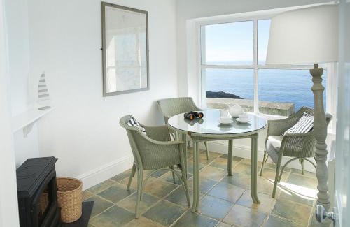 Mylor Churchtown Casa | Sally Port Cottage