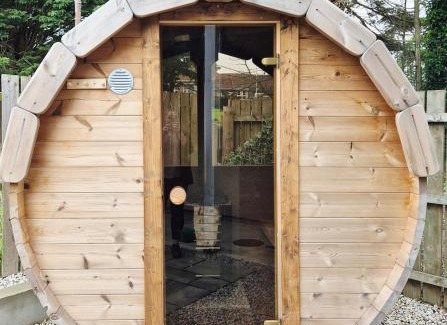 Coleraine Apartamento | Sally's at Number 73 with Private Sauna
