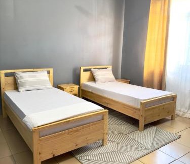 Dar es Salaam Casa | Sally's home-near JNIA airport