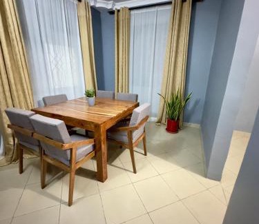 Dar es Salaam Casa | Sally's home-near JNIA airport