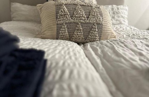 Irishtown Casa | Salt Air City Lights