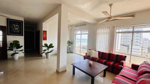Mount Lavinia Apartamento | Salt Breeze sea view Apartment Mount Lavinia