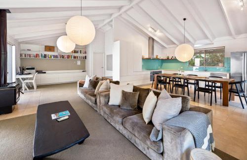 Eagle Bay Casa | Salt Life