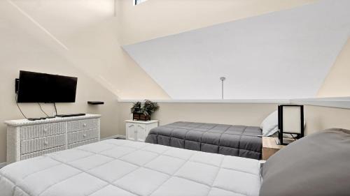 El Centro Beach Casa | Salt Life Loft by Sand Seeker Vacations