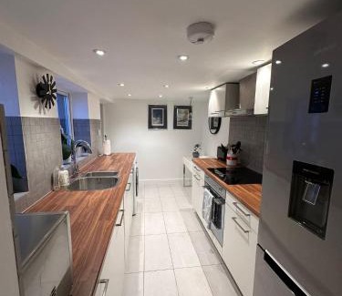 Kemptown Apartamento | Salt Life Modern Retreat