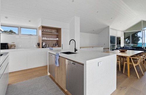 Naturaliste Casa | Salt & Nectar - exclusive family friendly beach house in Bunker Bay
