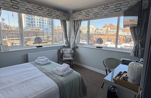 Bridlington Cama Y Desayuno | Salt on the Harbour