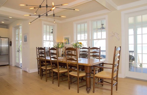 Aquebogue Casa | "Salt & Serenity" - Absolute Beachfront Retreat on the North Fork