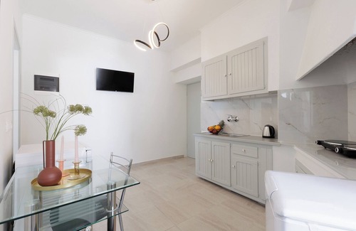 Katavolos Apartamento | Salt & Sun by Konnect - OneBedroom Seaview Apartment, Kaminaki Beach